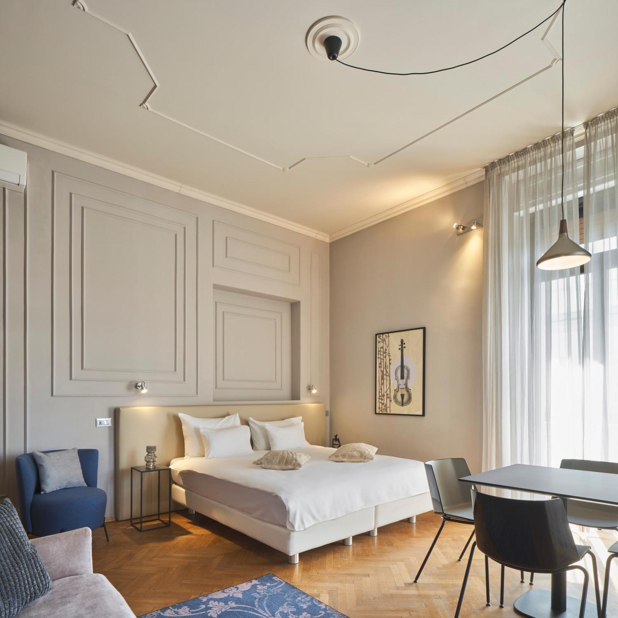Urbanauts Beletages Sonata Apartment Trieste Luaran gambar